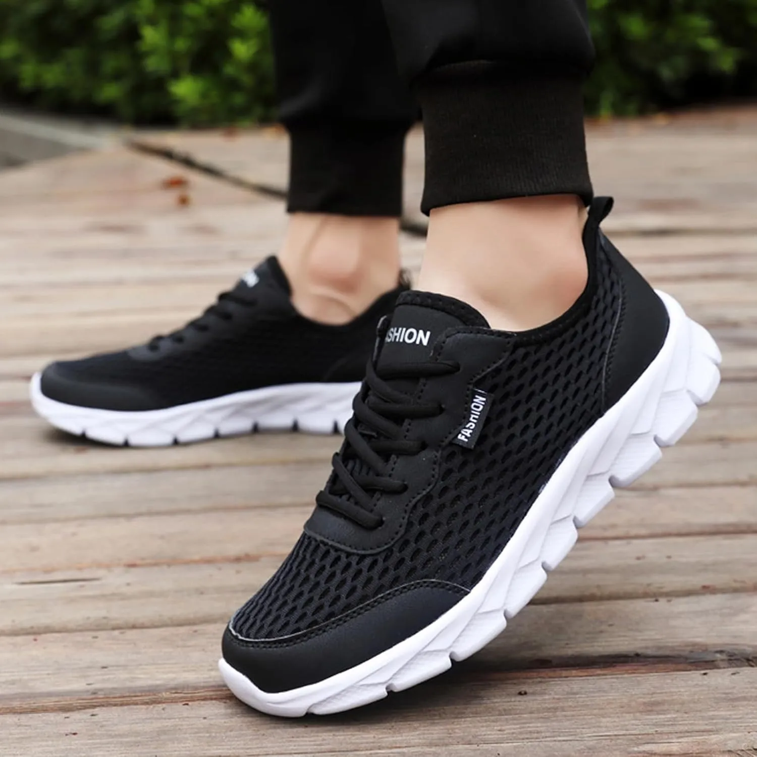 Arch Support Fitness Sneaker for Men Comfortable Breathable Stretch Canvas Slip on Sneaker Men's Recovery Shoes