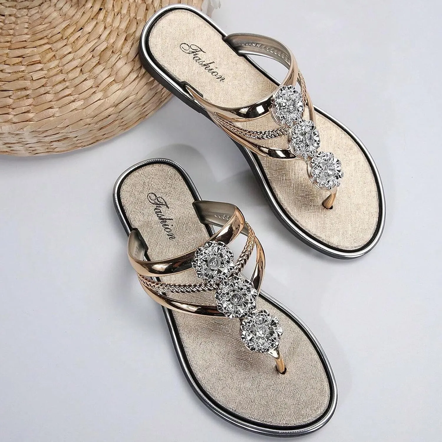 Cool Slippers Female Soft Soled Non Slip Wear Resisting Flat Beach Flops Lady Sandals Dark Sandals for Women