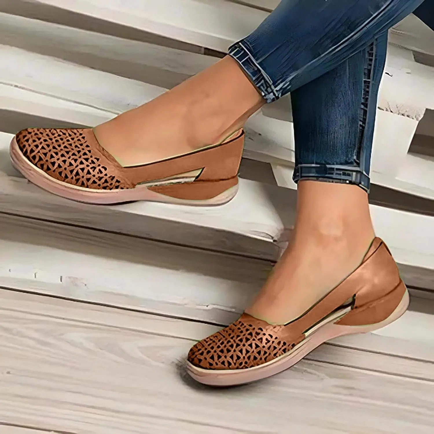 Eduavar Summer Sandals for Women 2023, Sandals Women Comfortable Close Toed Sandals Lace-up Flat Strap Sandals Shoes