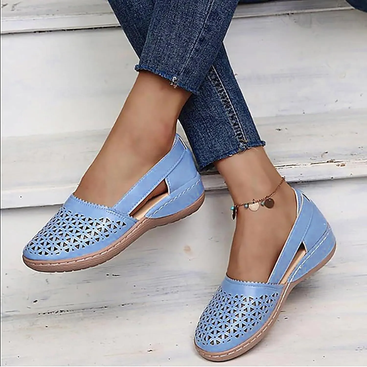 Eduavar Summer Sandals for Women 2023, Sandals Women Comfortable Close Toed Sandals Lace-up Flat Strap Sandals Shoes