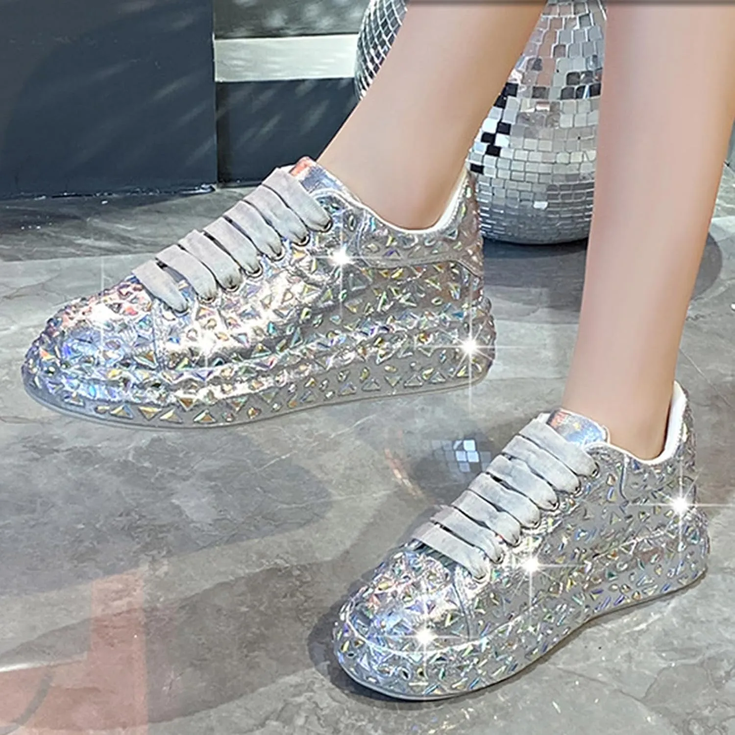 Glitter Sneakers Lace Up Fashion Sneakers, Sparkle Rhinestone Sneakers for Women, Glitter Fashion Bedazzled Platform Tennis Shoes, Non Slip Lace Up Walking Shoes