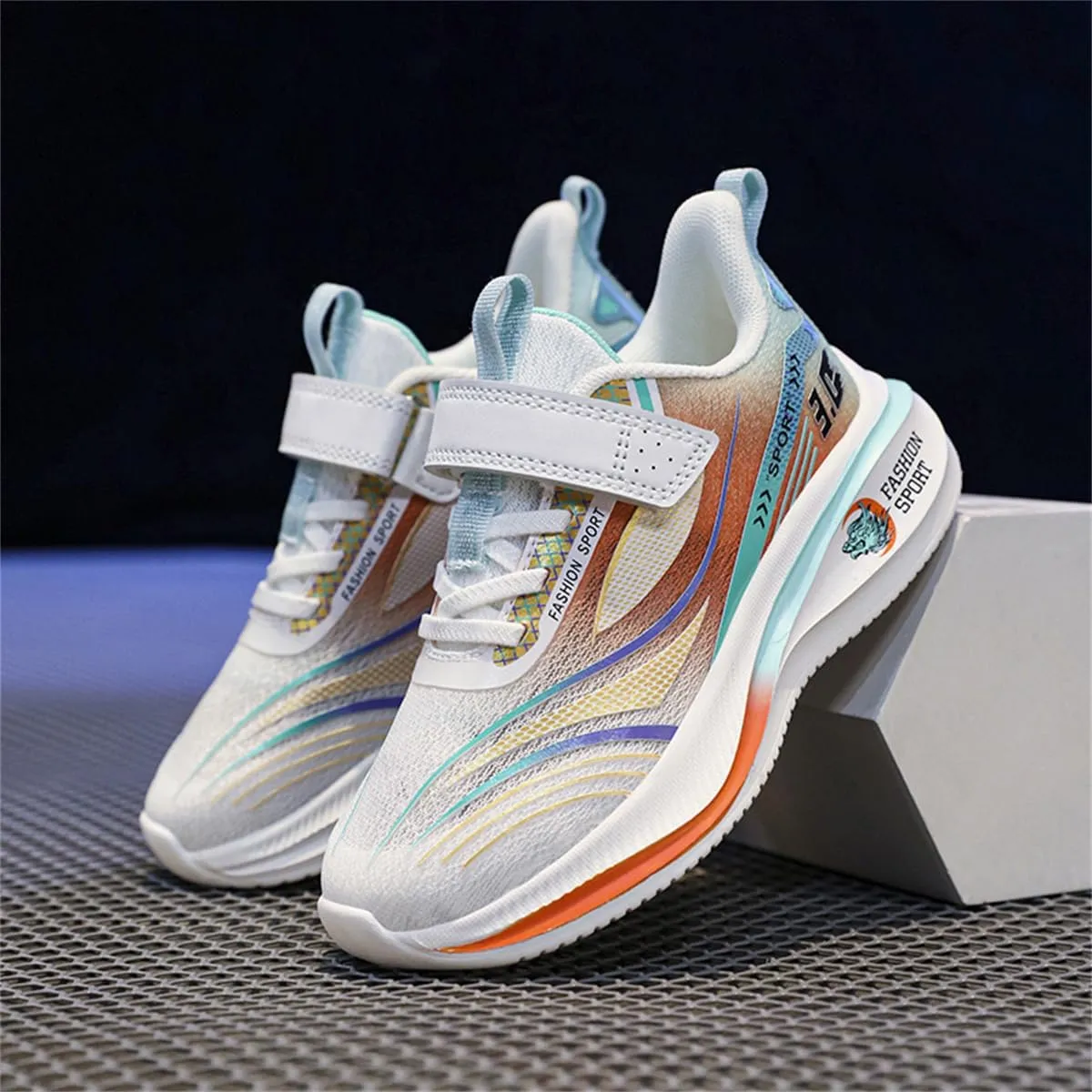Kids Lightweight Fashion Sneakers Breathable Running Shoes
