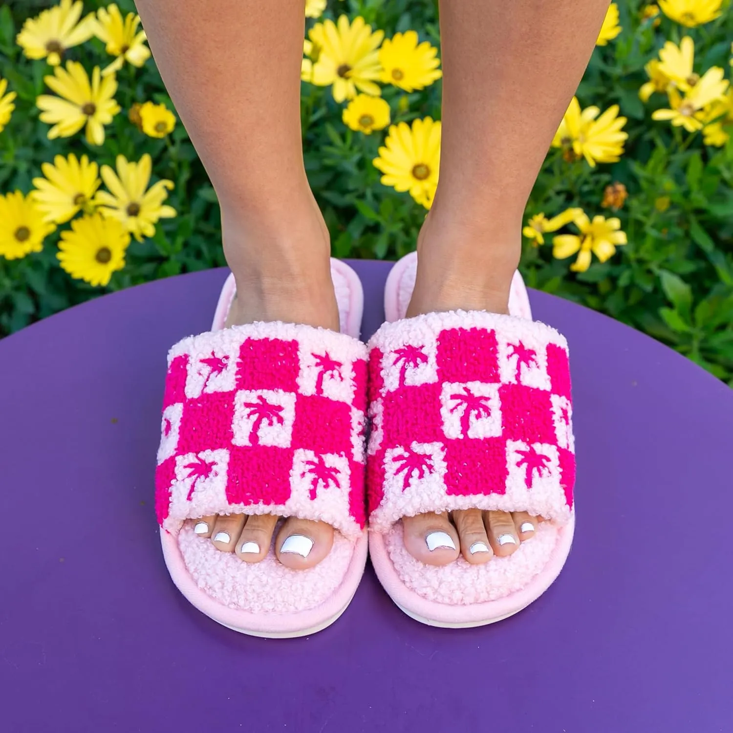 Living Royal Slide Slippers, Novelty Cozy Non-Slip Rubber Sole, Soft 100% Polyester, Funny Fuzzy Design