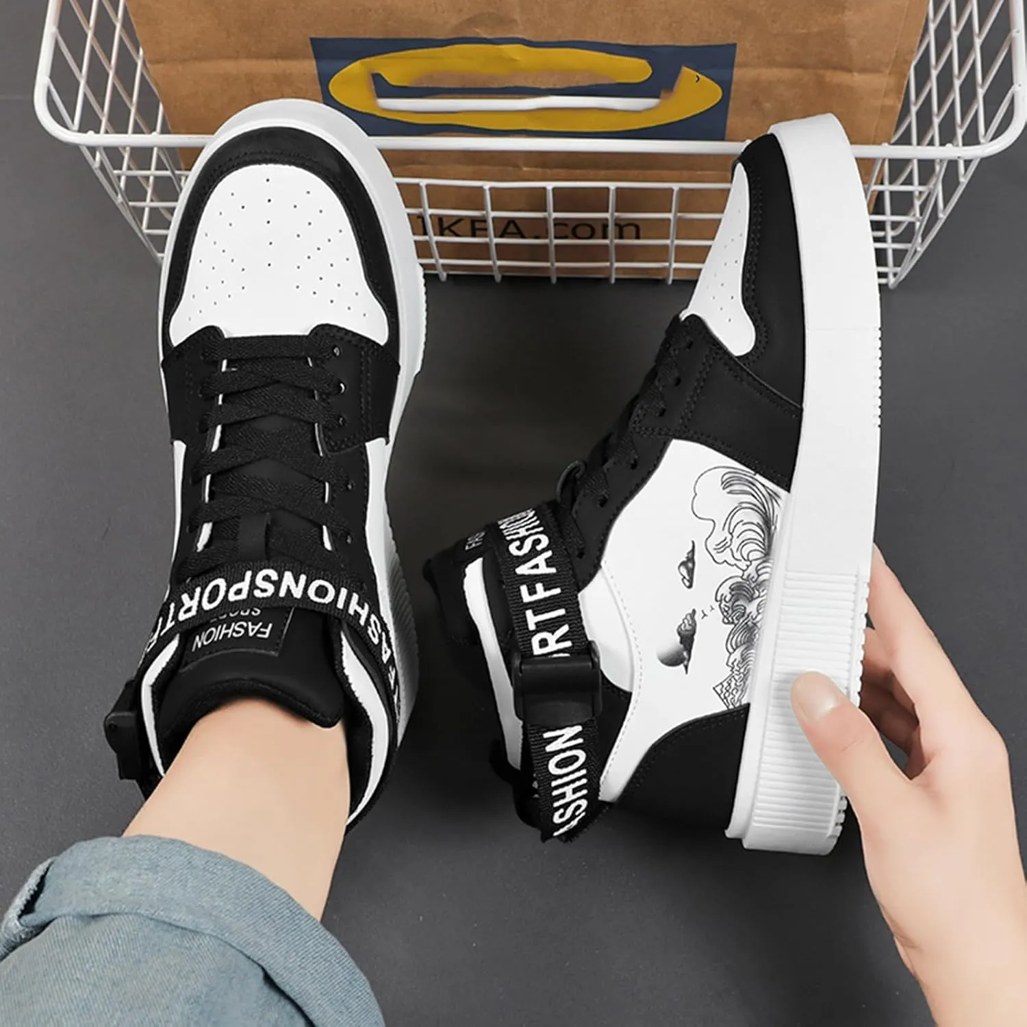 Men's Fashion Sneakers High Top Skate Shoes Stylish Street Sneakers Casual Walking Shoes