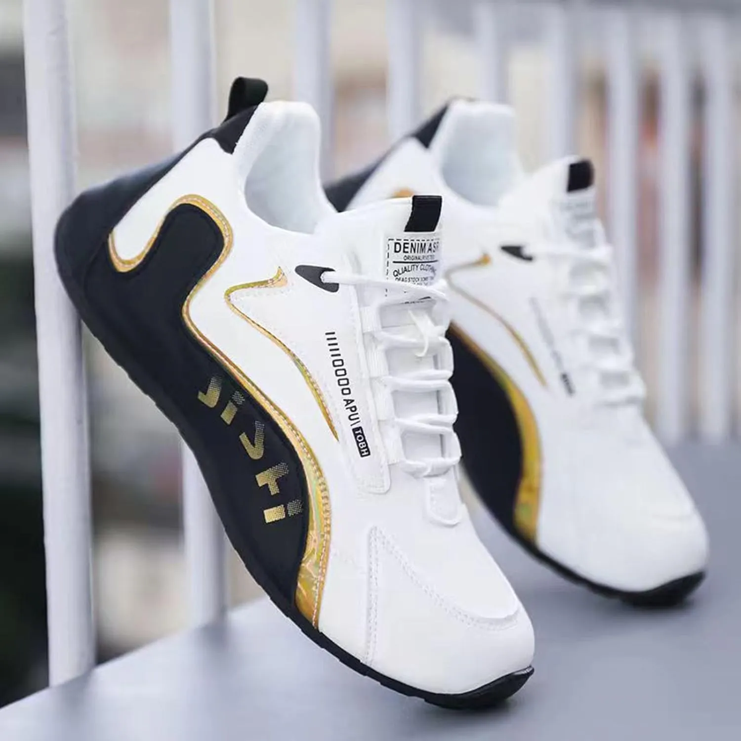 Mens Slip on Sneakers Slip on Sneakers Men Lightweight Sport Gym Jogging Walking Sneakers Men's Slip-On