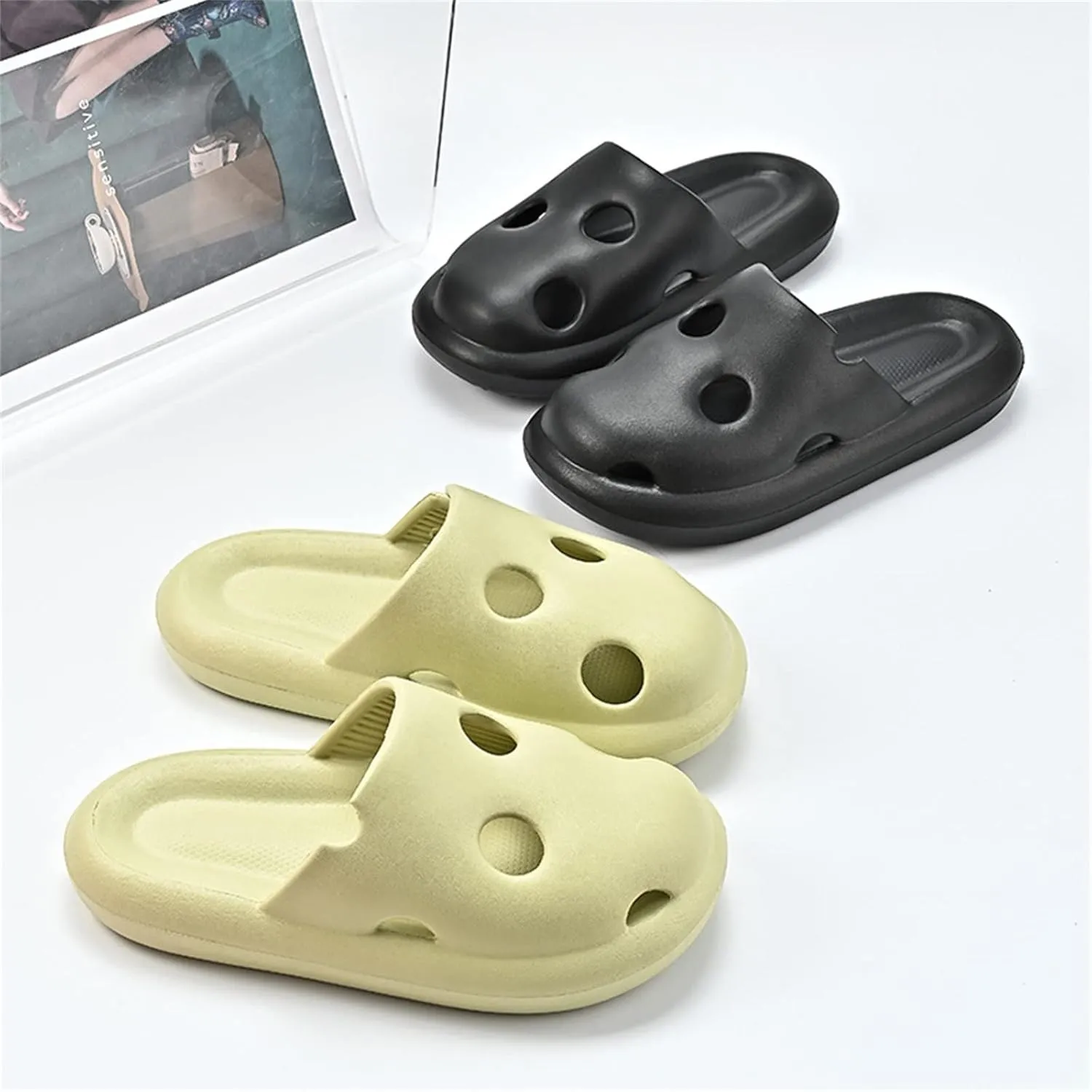 Pillow Slippers for Women House Slides Shower Sandals Beach Non Slip Sandals Women's Fashion Slippers