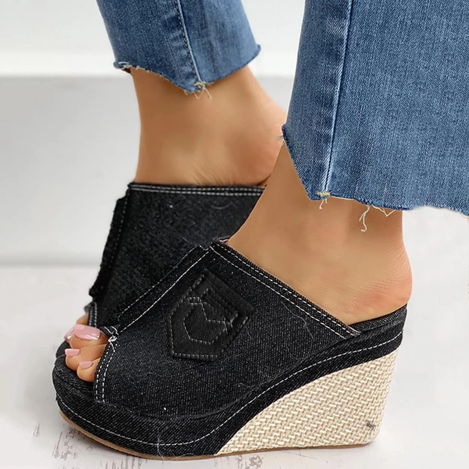 Platform Sandals Women Wedge Ankle Band Cork Platform Slip-Resistant Sole Casual Beach Walking Sandals 2025 Spring and Summer Vacation