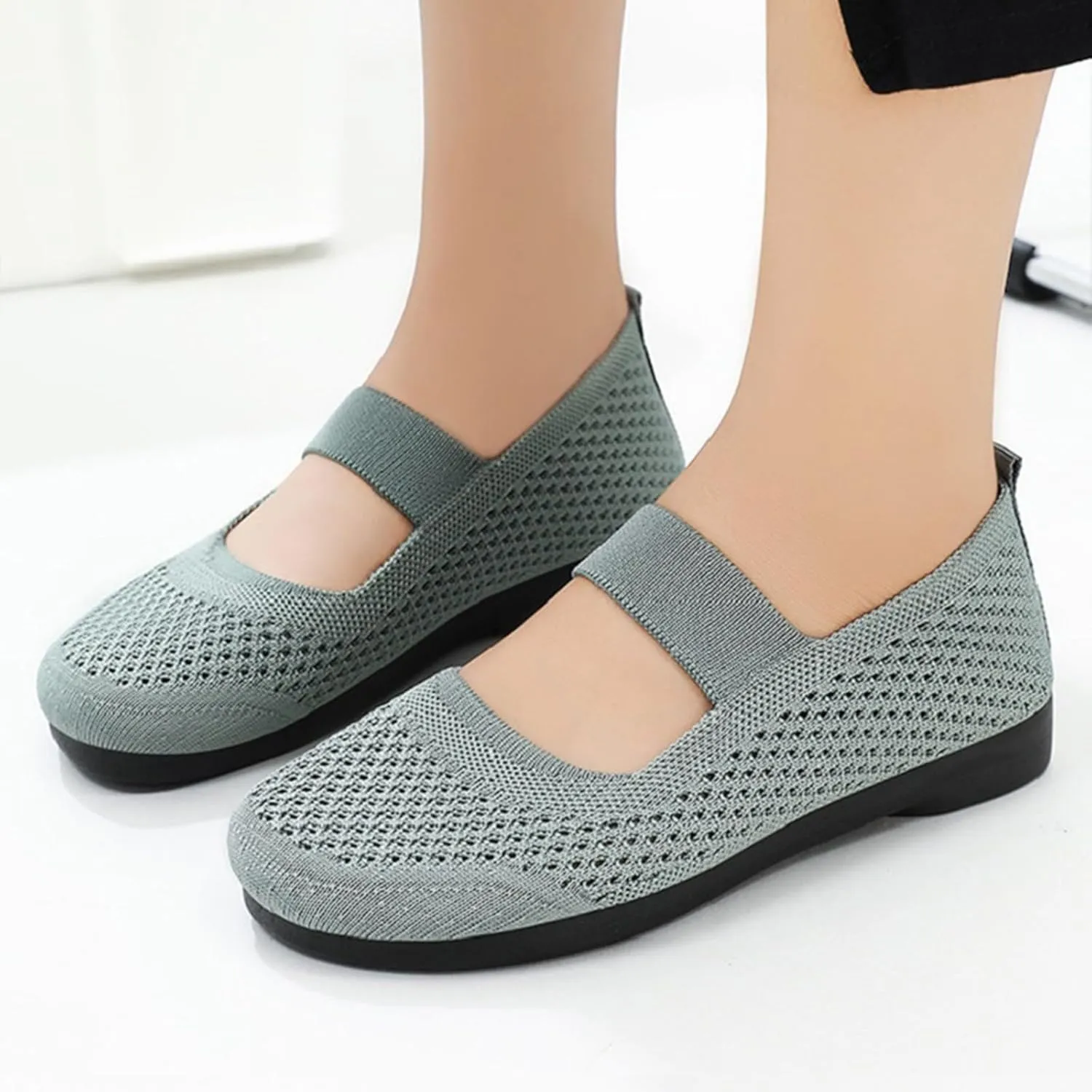 Slip On Orthopedic Sneakers Women Breathable Mesh Knitted Woven Low Top Walking Shoes Lightweight Wide Width Soft Sole Arch Support Non-Slip Shoes