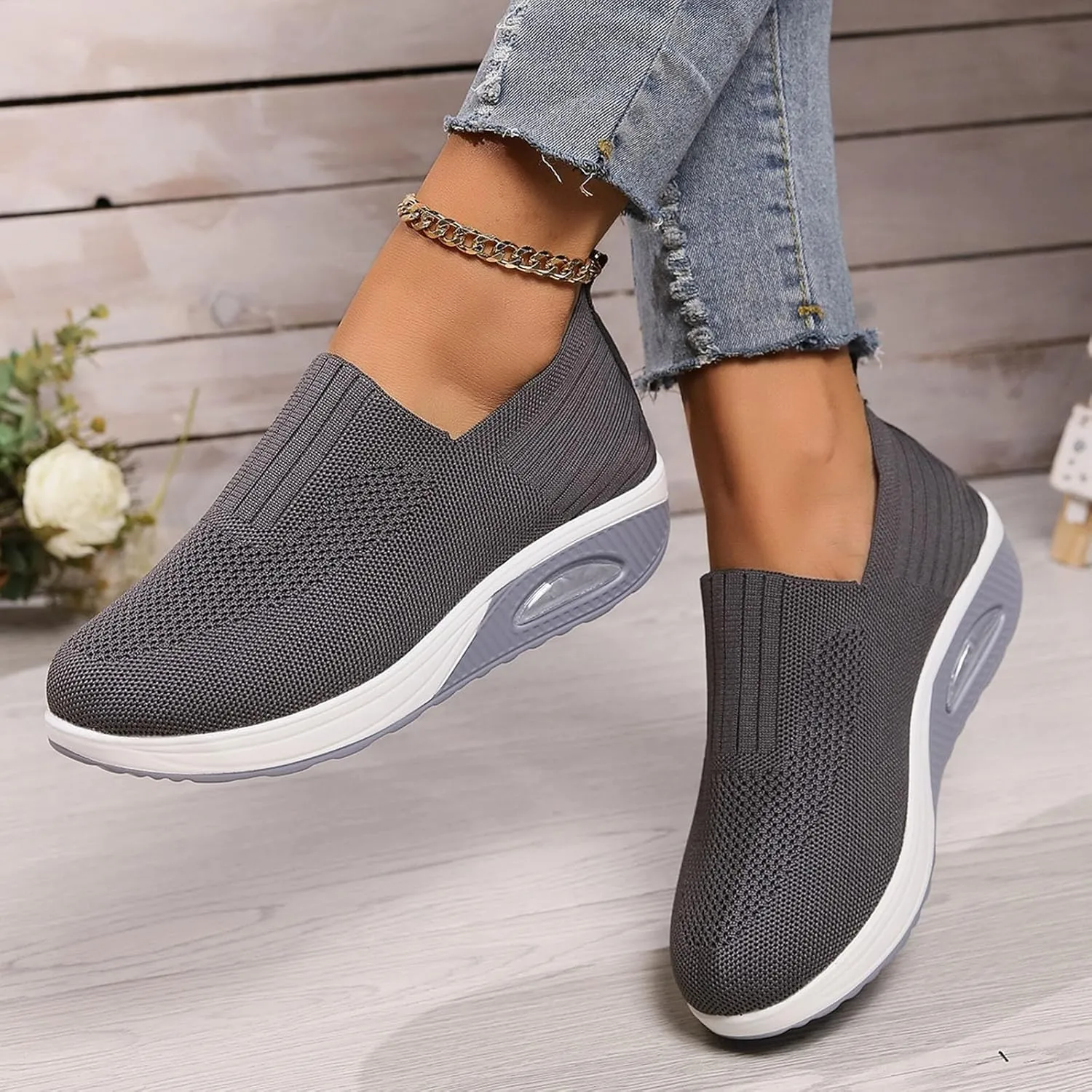 Sneakers for Women Mesh Slip On Running No Lace Walking Shoes Non Slip Lightweight Gym Workout Breathable Fashion Sneakers