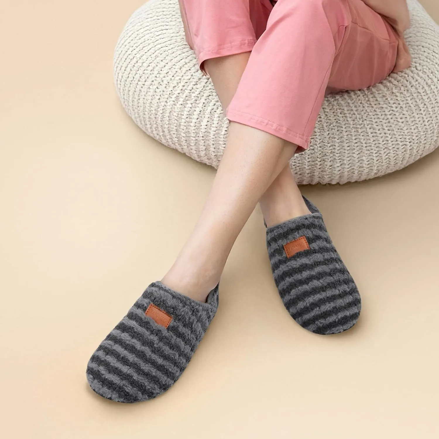 Tanamo House Slippers for Women Men Indoor Barefoot Slippers Socks Slip on House Shoes Cozy Comfy Slippers for Home Bedroom Travel Yoga