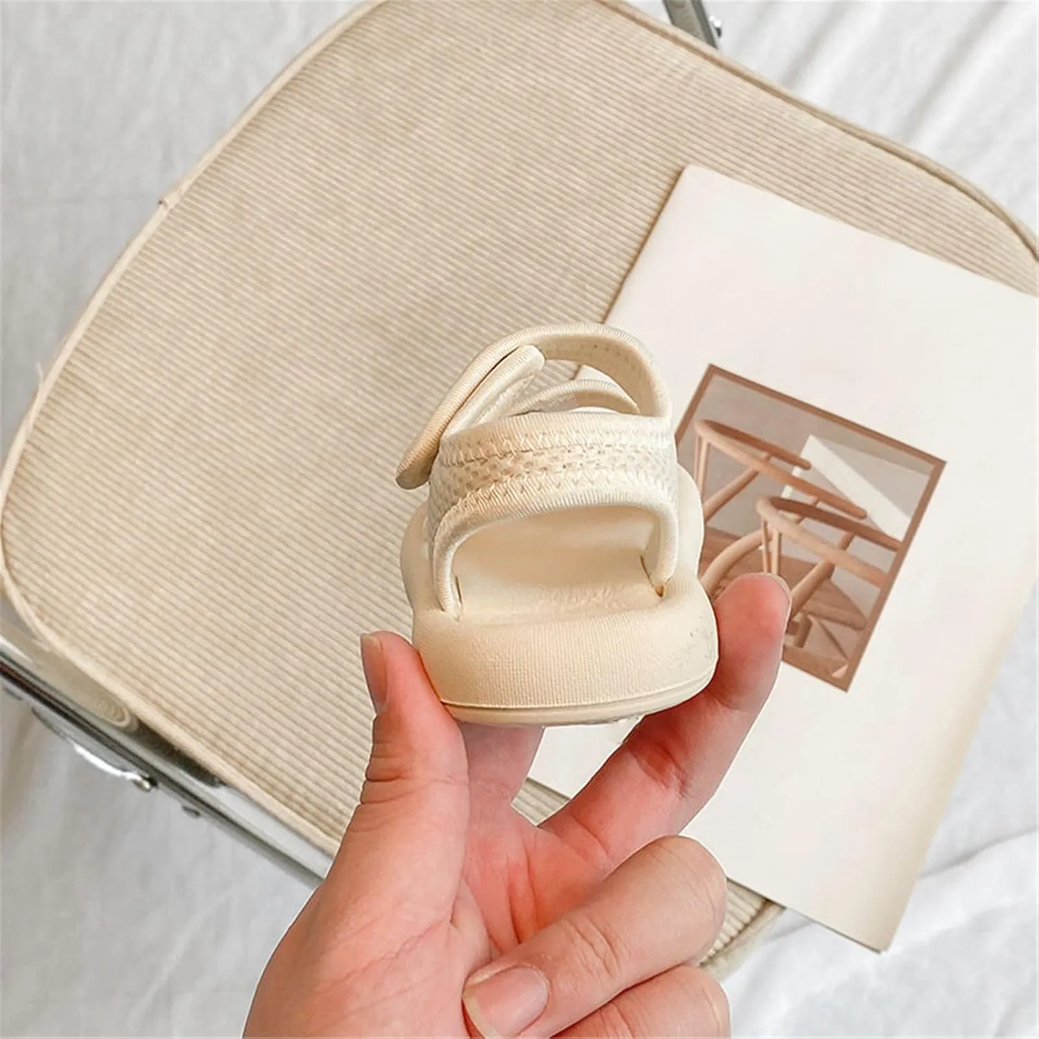 Toddler Girls Boys Open Toe Lightweight Sandals Unisex Kids Summer Comfort Anti-Slip Adjustable Walking Beach Shoes
