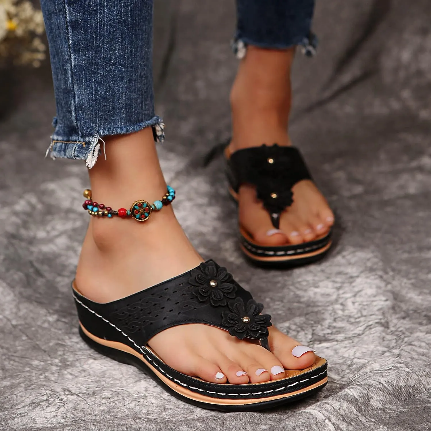 Walking Sandals Women, Women's T-Strap Sandals Vintage Boho Flat Sandals Dress Shoes Outdoor Beach Flip Flops