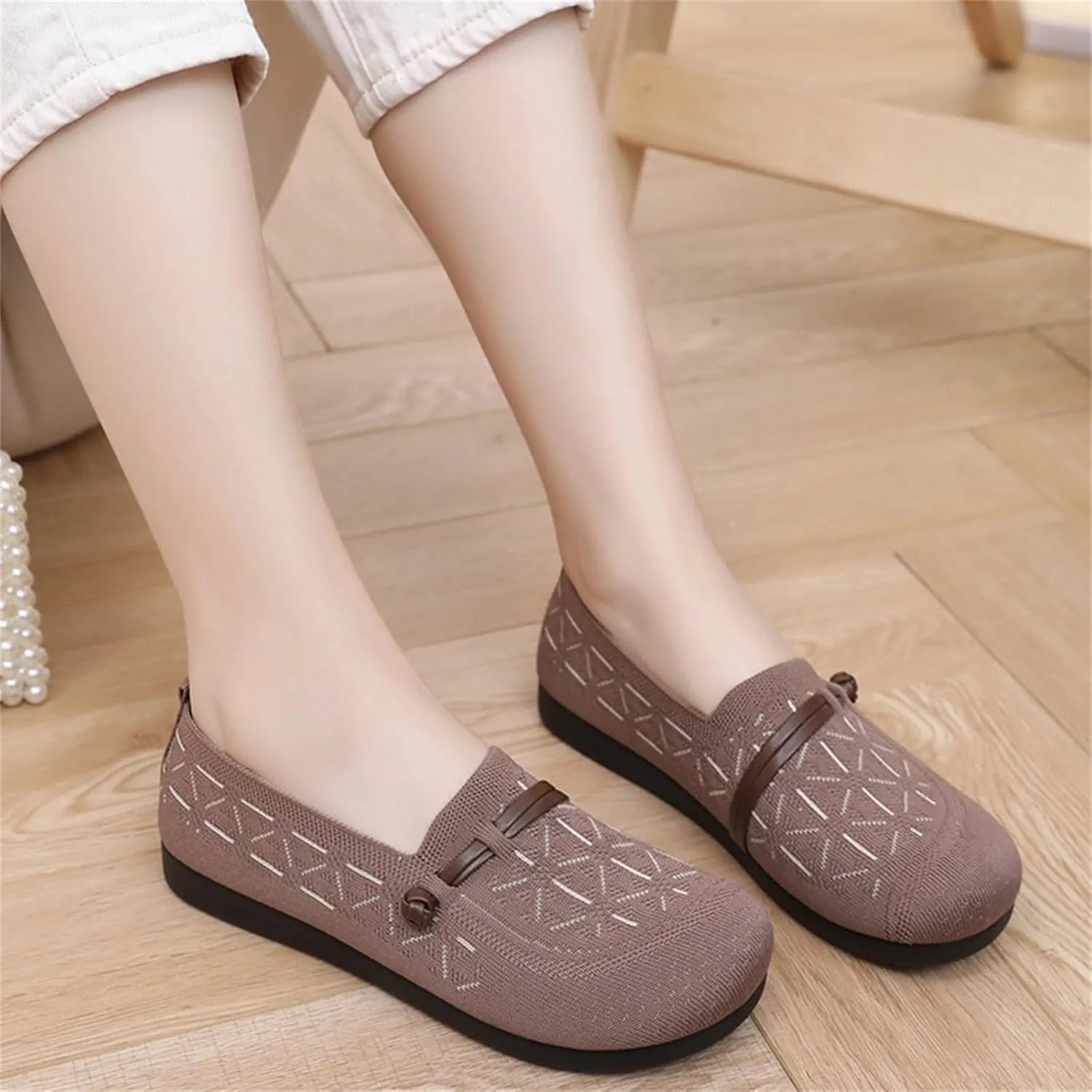 Women's Leather Lac𝐞 Up Oxfor𝐝s Sneakers Breathable Slip-On Business Shoes Dress𝐲 L𝐨w Heel Walking Shoes Lightweight Comfortable Sneakers