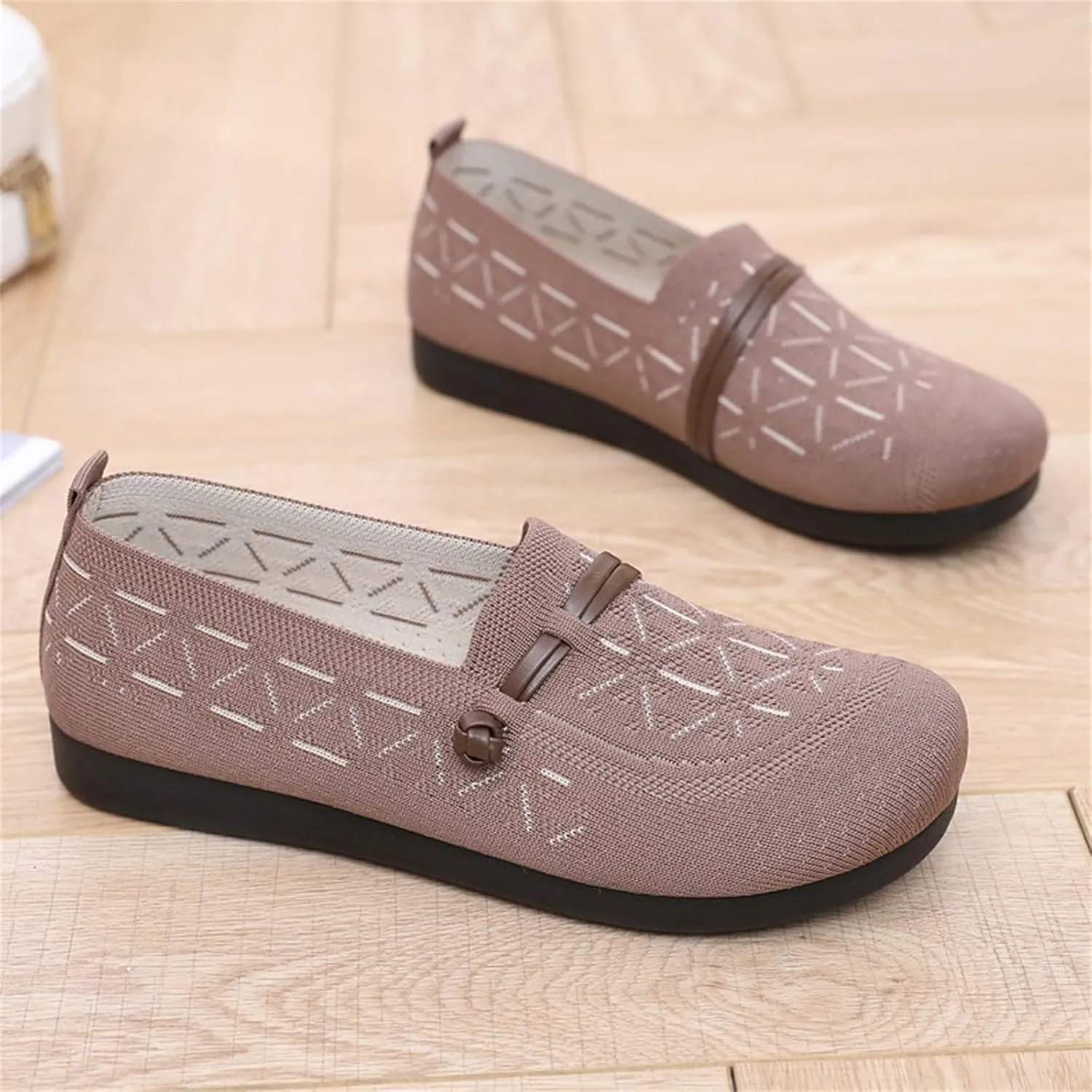 Women's Leather Lac𝐞 Up Oxfor𝐝s Sneakers Breathable Slip-On Business Shoes Dress𝐲 L𝐨w Heel Walking Shoes Lightweight Comfortable Sneakers