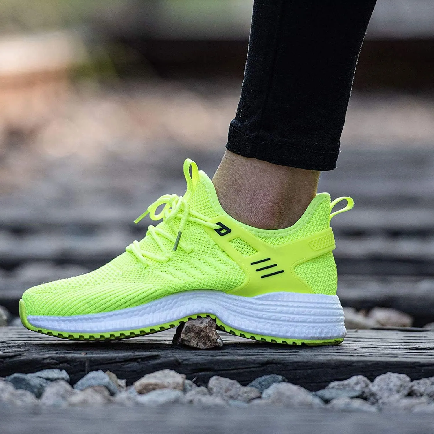 Women's Lightweight Breathable Running Shoes – Comfy Sneakers for Walking, Gym & Everyday Wear
